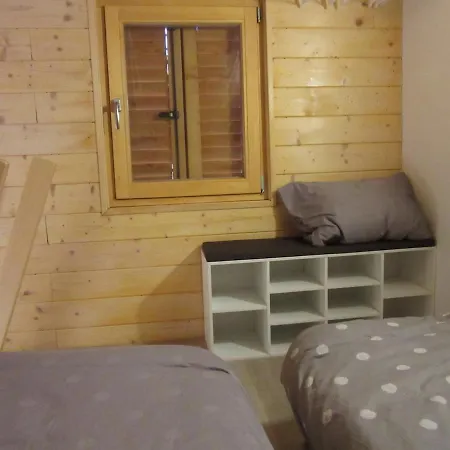 Sunny House Pisari